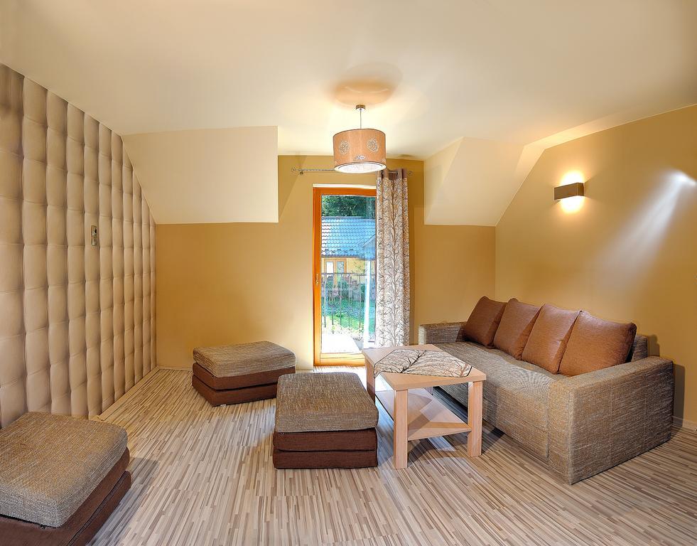 Apartamenty Miranda Kudowa-Zdrój Exteriör bild
